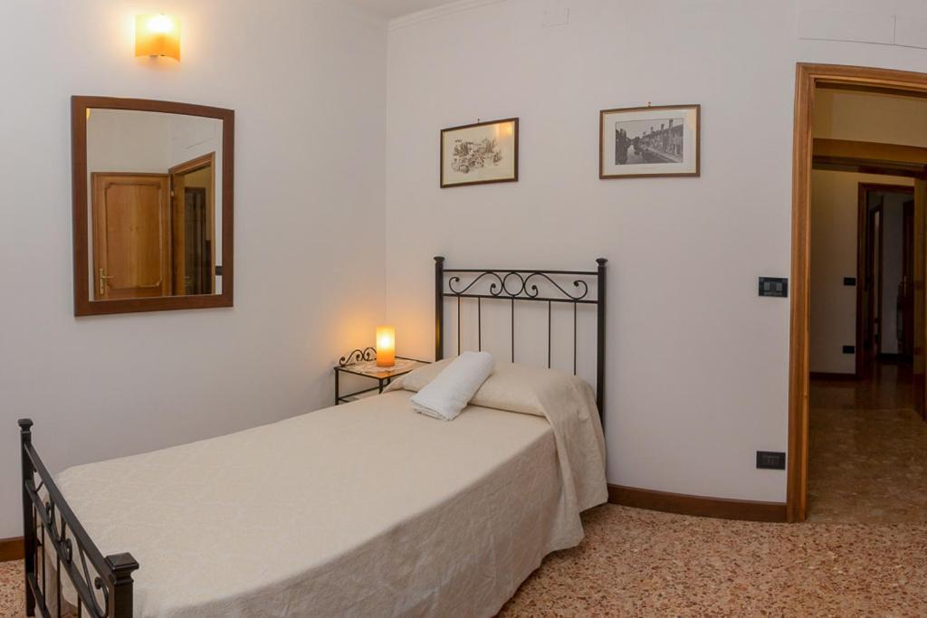 Casa San Giovanni E Paolo Venedig Eksteriør billede